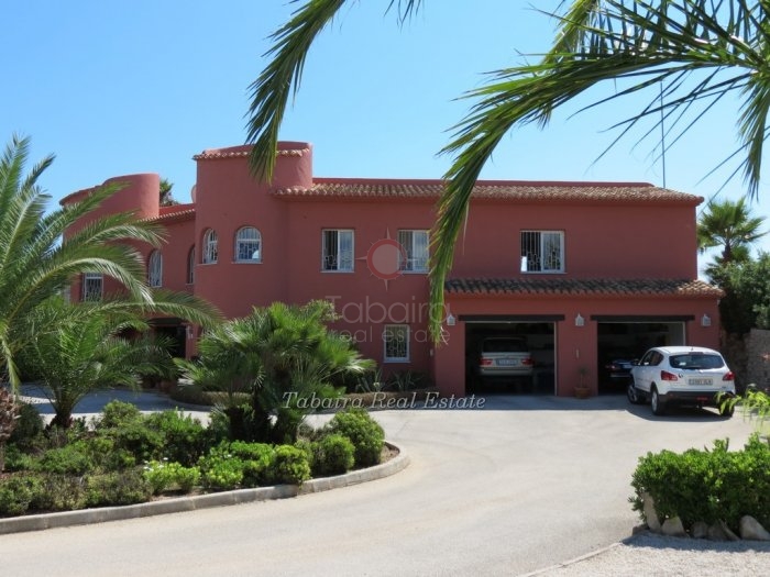 Immobilien zum Verkauf in Benissa, Moraira und Eigentum in Benissa