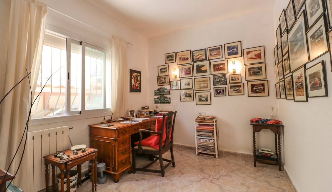 ▷ Villa à vendre à Moraira avec appartement pour invités