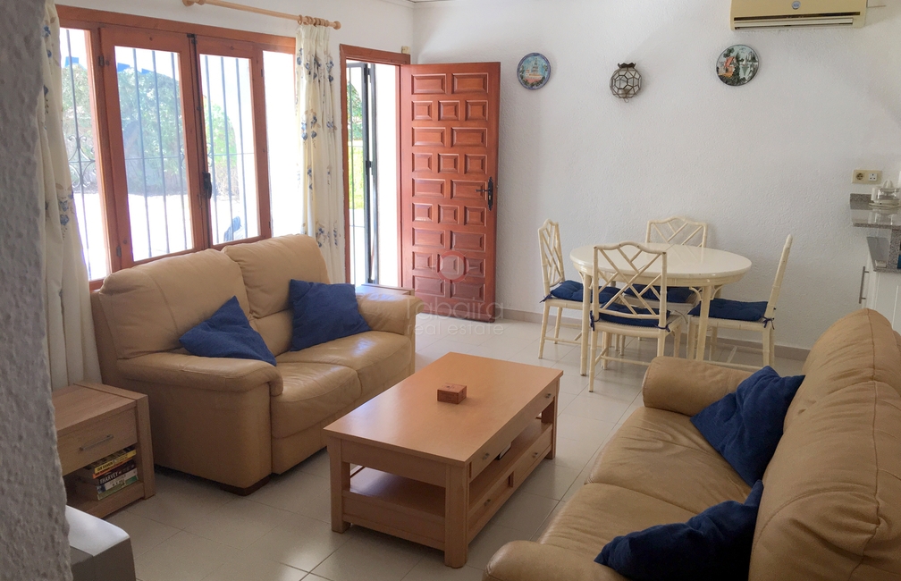 Unabhängige Immobilie zum Verkauf in Pinar de Advocat Moraira