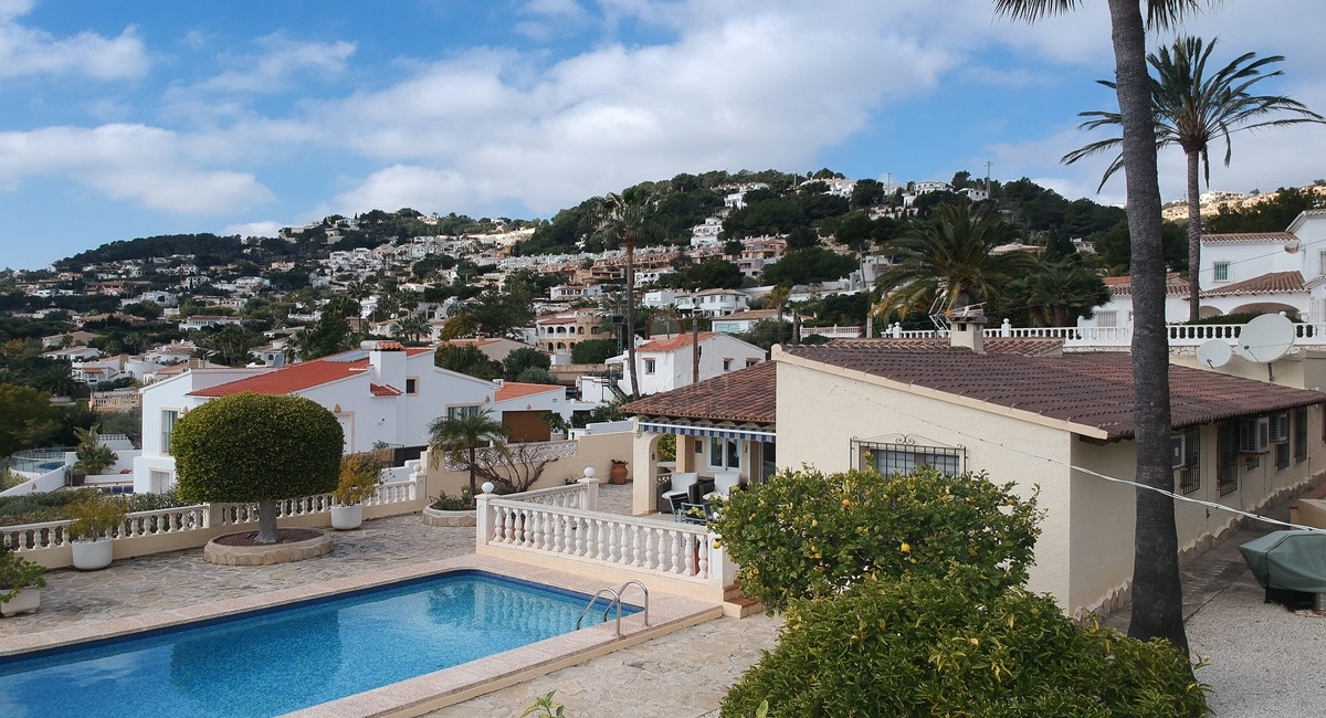 ✰ villa with sea view for sale in pinar de advocat moraira