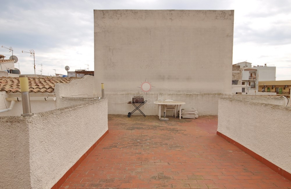 ▷ Drei-Zimmer-Wohnung zum Verkauf im Stadtzentrum von Moraira