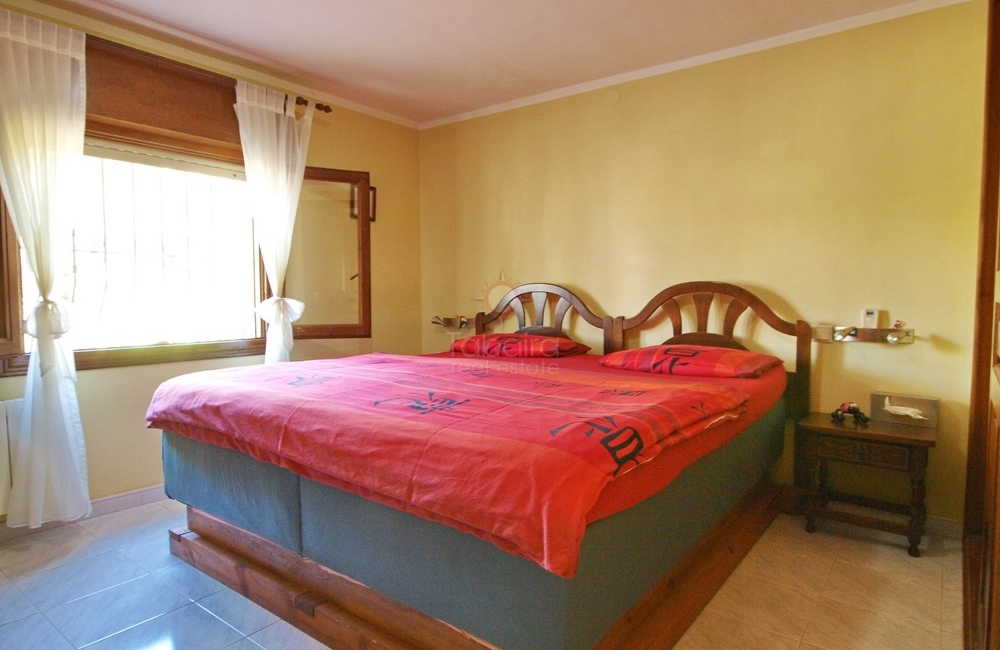 ▷ Villa de cuatro dormitorios en venta en El Portet - Moraira