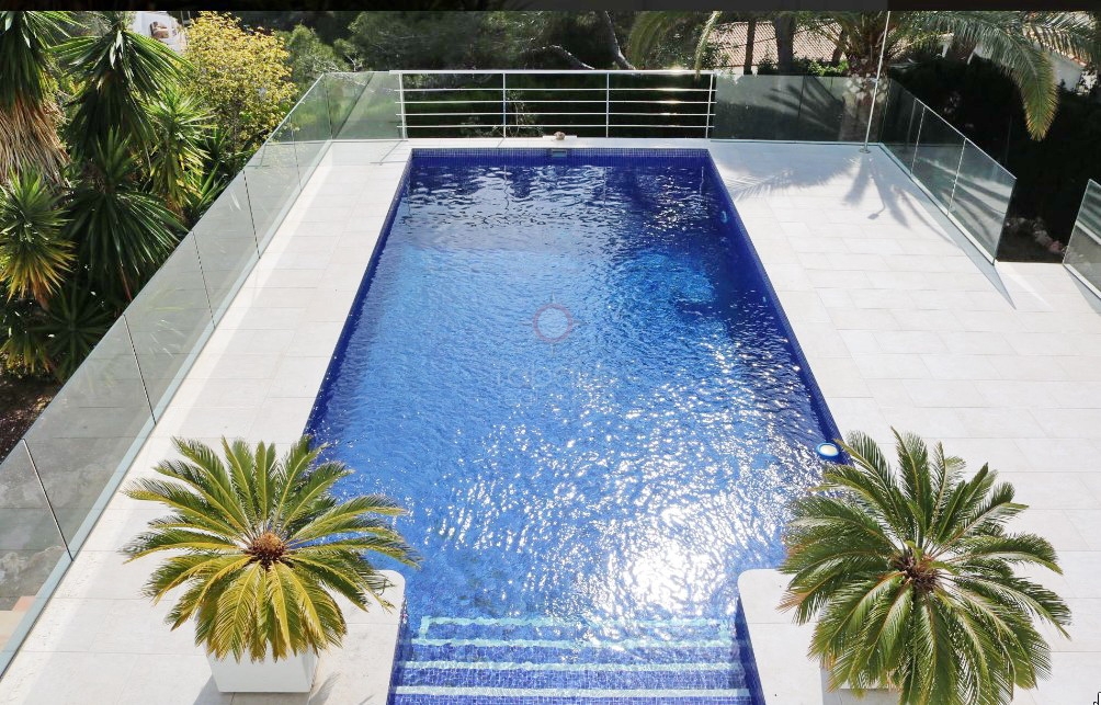 ▷ Villa zum Verkauf neben El Portet Beach - Moraira