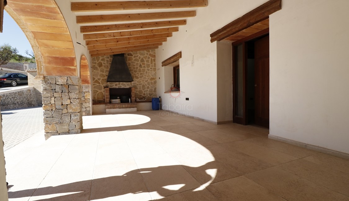 ▷ Costa Blanca Property - Fermes à vendre à Moraira - Espagne
