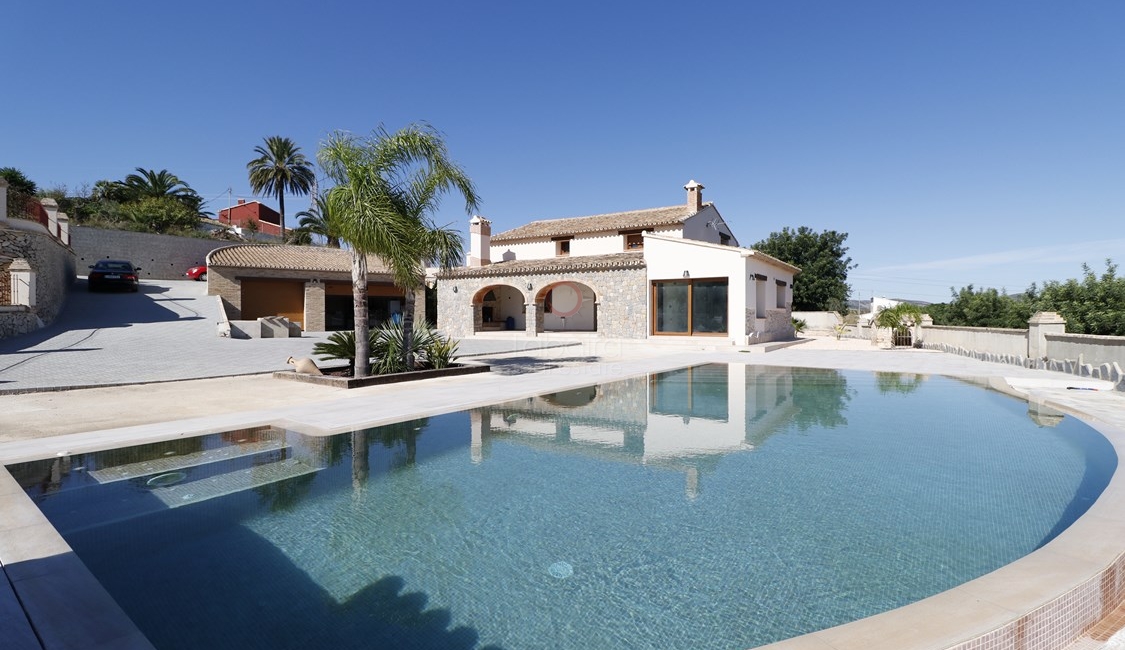 ▷ Costa Blanca Property - Fermes à vendre à Moraira - Espagne