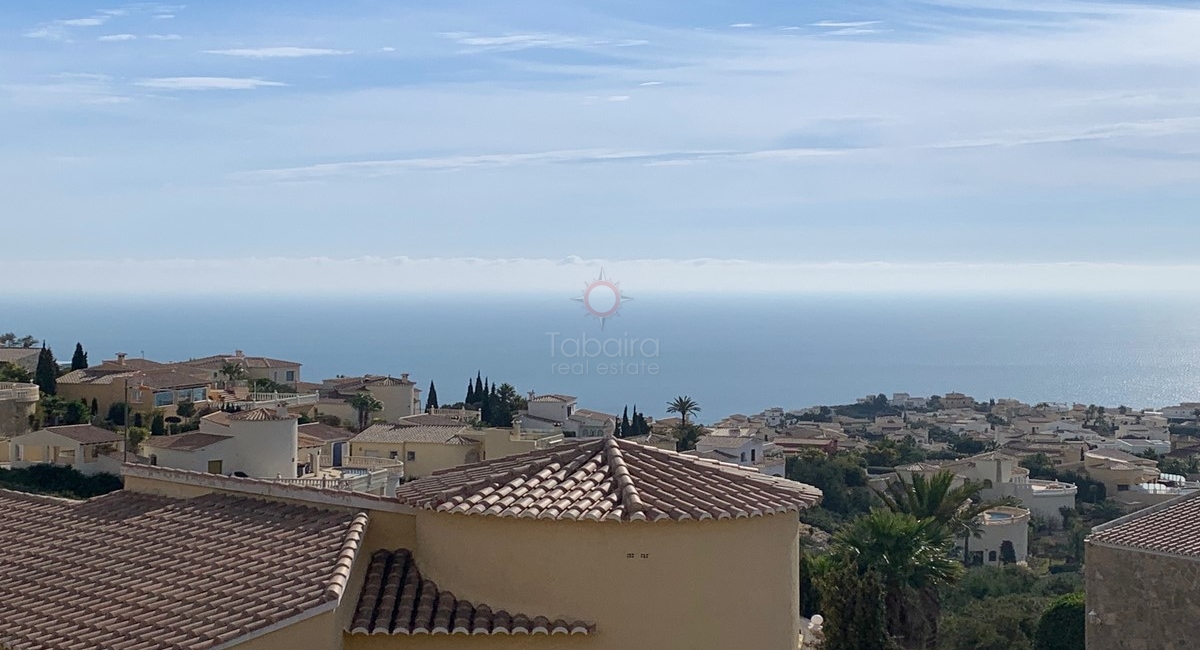 villa con vistas al mar en venta en Cumbre del Sol junto al mar