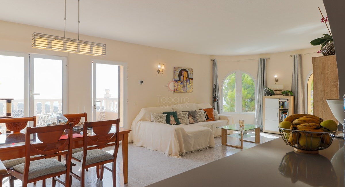 ▷ Villa rénovée à vendre à Cumbre del Sol avec vue mer