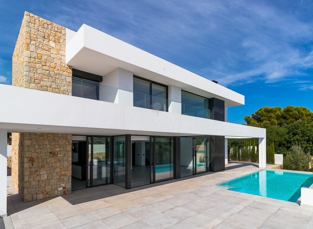 New build villa for sale in Moraira close to town