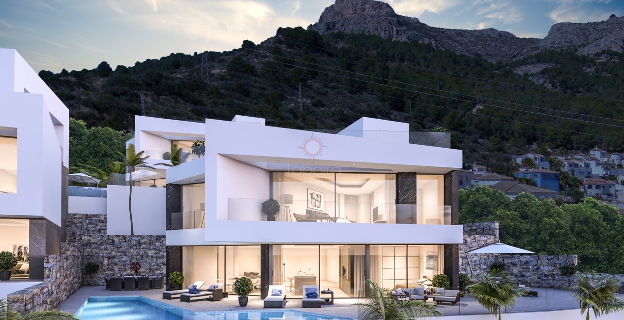 Villa de nueva construcción con vistas al mar en venta en Cucarres Calpe