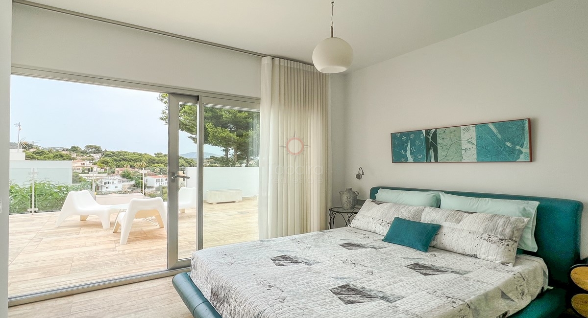 ▷ Villa neuve avec vue sur la mer à vendre sur la côte de Benissa