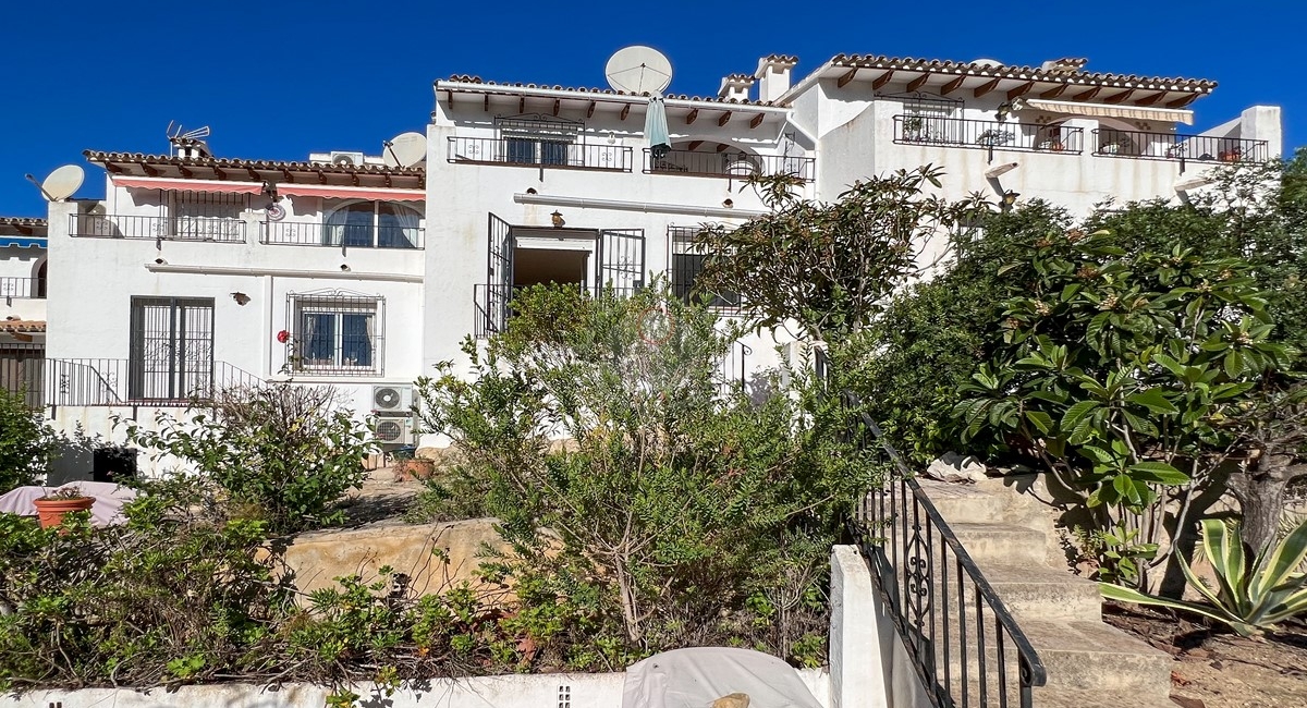 Hermosa casa mediterránea en venta cerca de Moraira