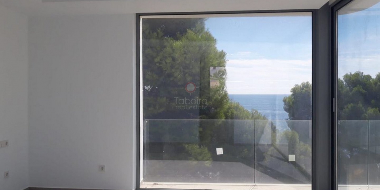 ▷ Propiedad Moraira - Villa en primera línea de mar en venta en Benissa