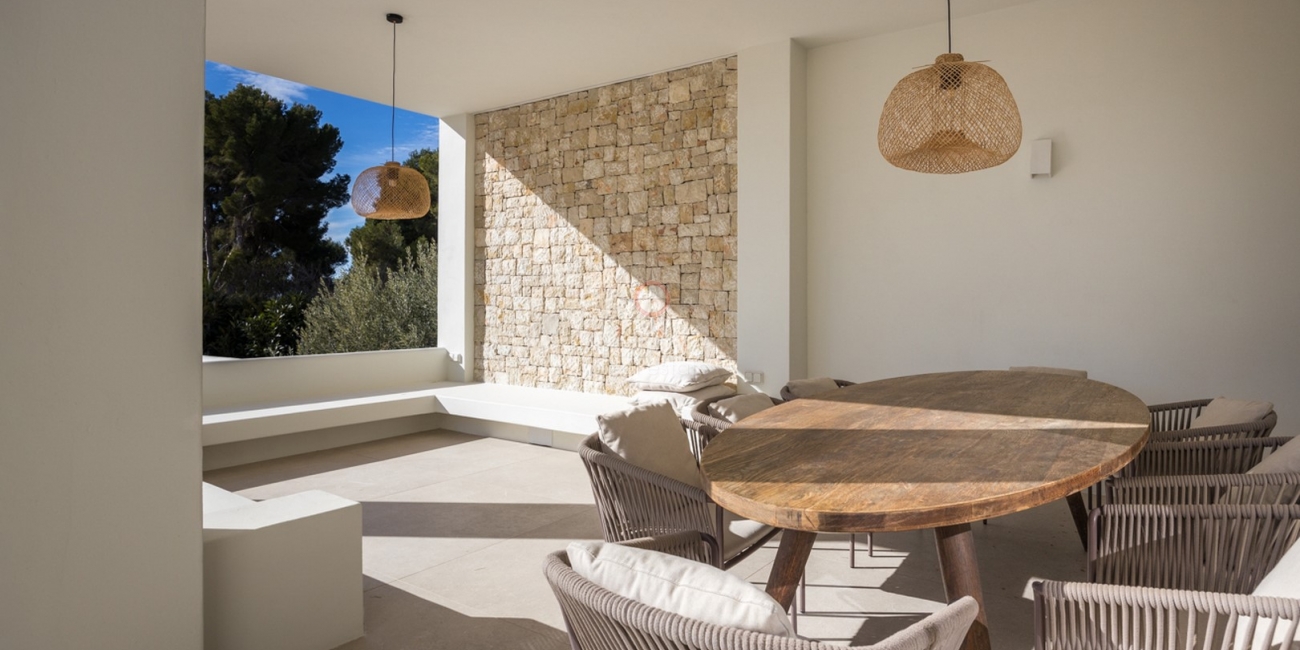 ▷ Luxusvilla im Ibiza-Stil zu verkaufen in San Jaime Moraira