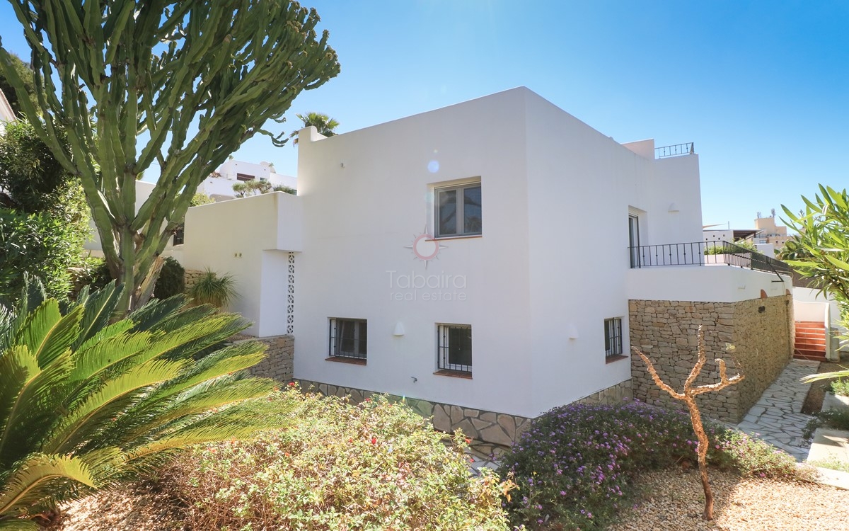 handelaar Napier Memoriseren ▷ Villa in Ibiza-stijl te koop in Pla del Mar Moraira