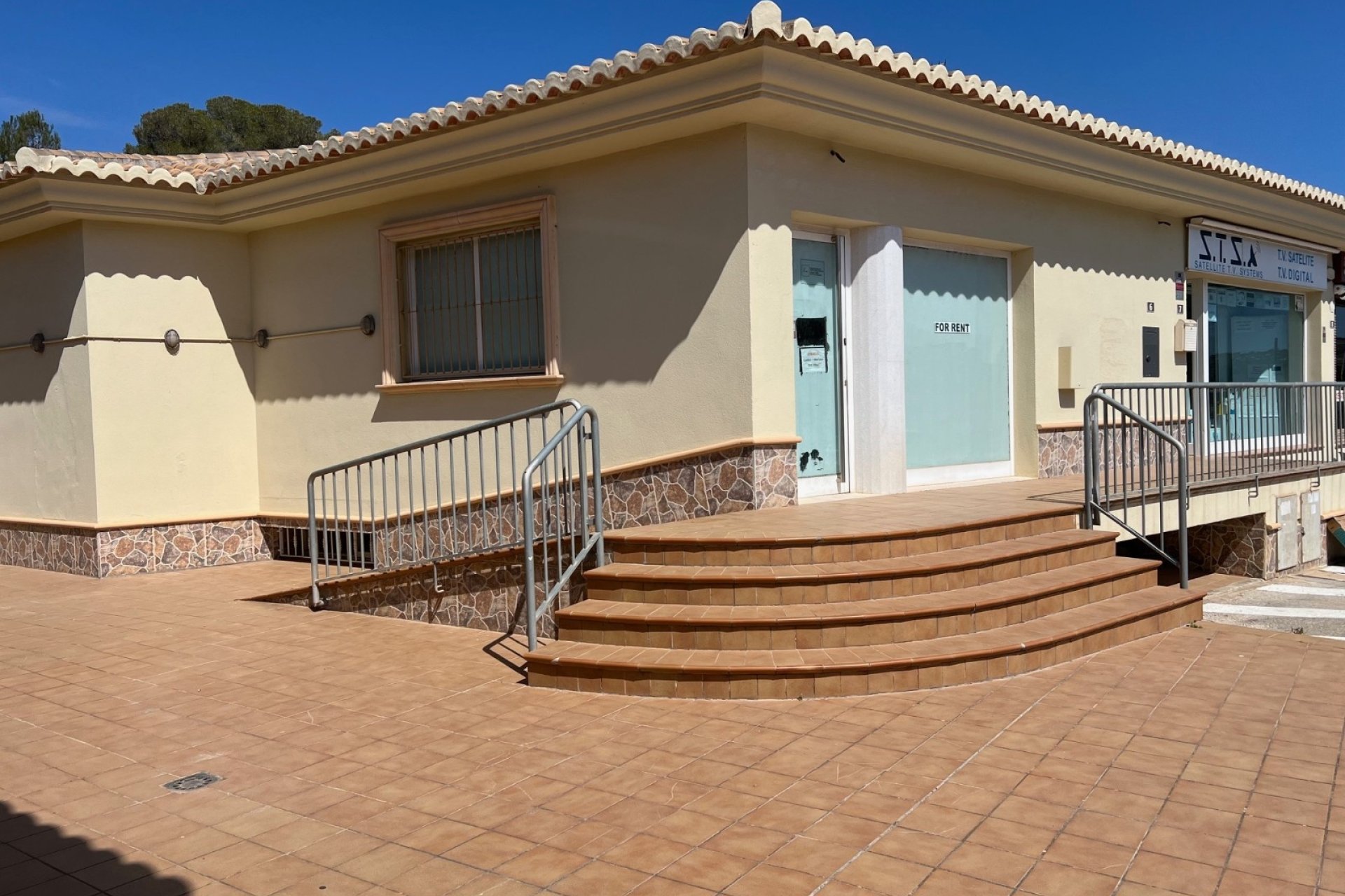 Alquileres - Locales Comerciales - Moraira - Solpark