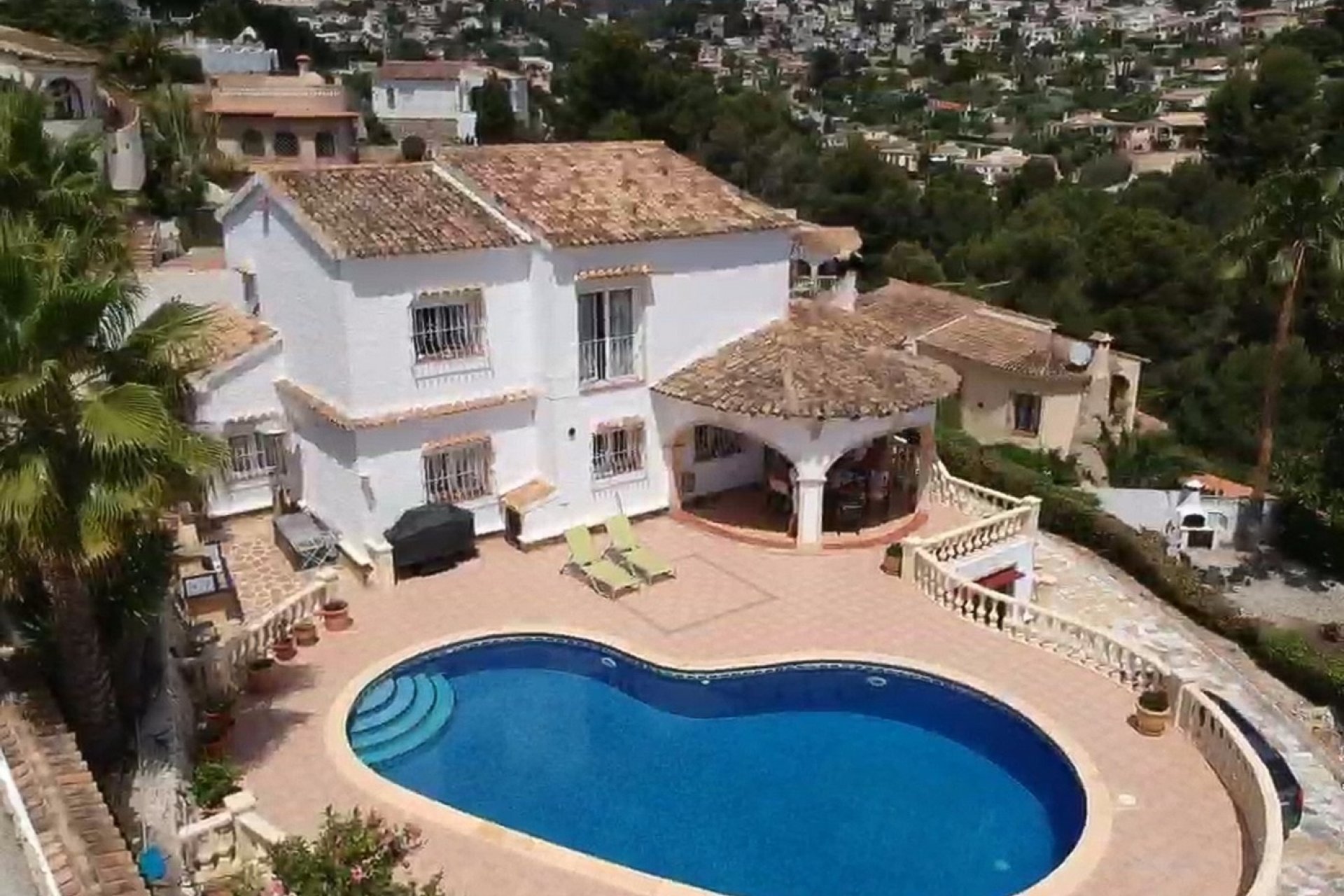 Benissa villa te koop naast het strand - Costa Blanca