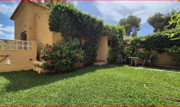 Bungalow - Sale - Moraira - Pinar de L'Adovcat