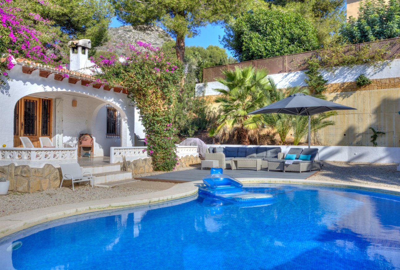 Casa en venta en la playa El Portet Moraira