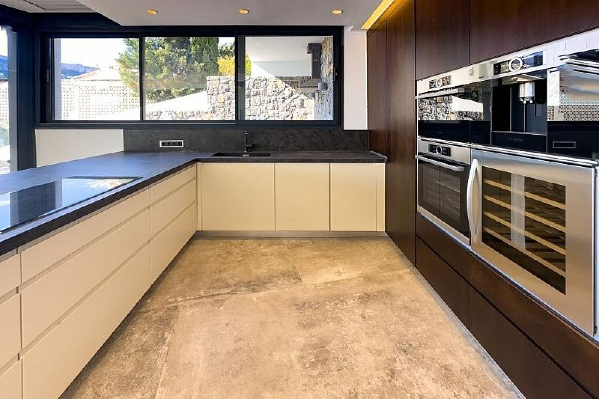 Cuisine - Première ligne à la mer Villa de luxe à vendre à Calpe