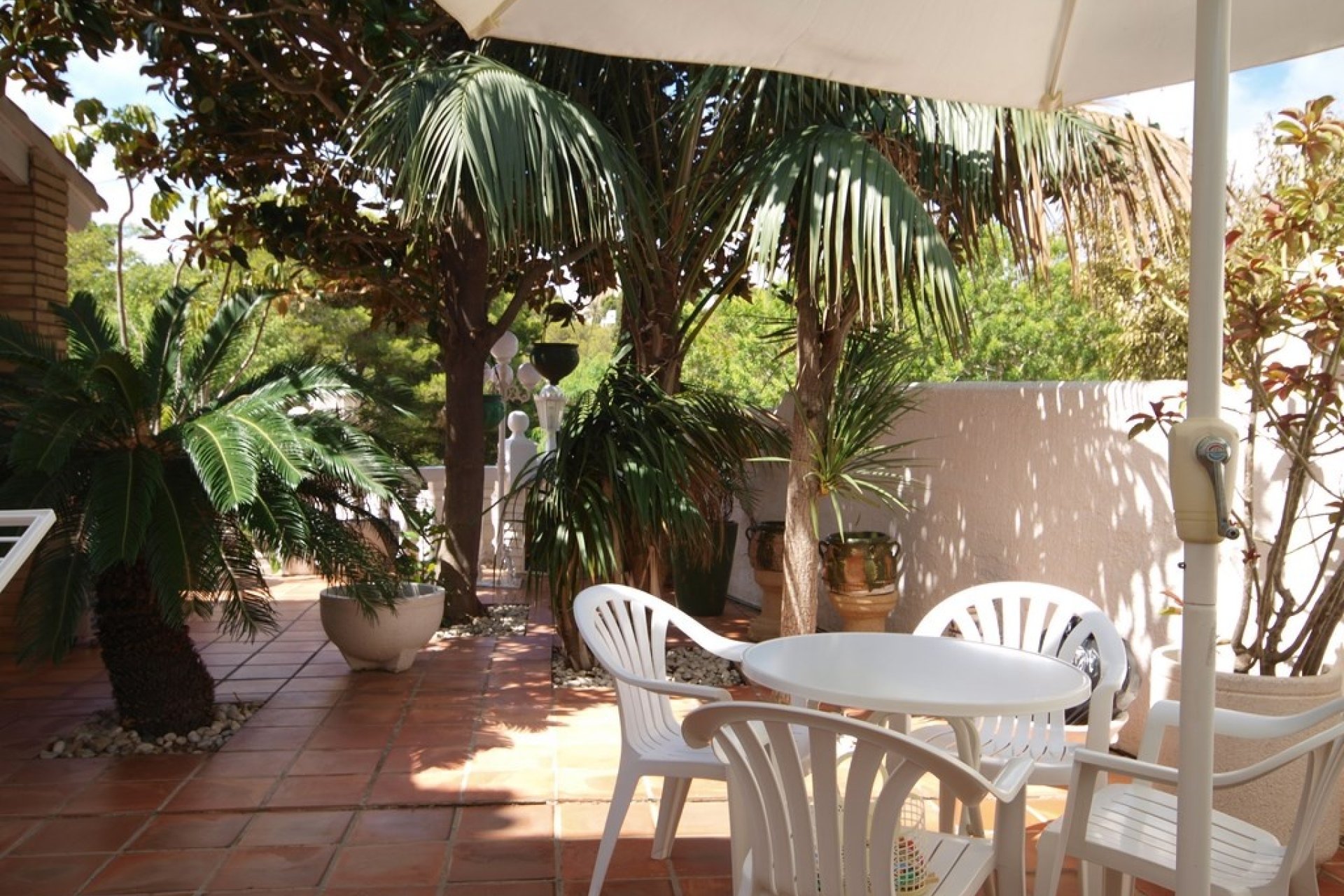 El Portet Villa Exterior Dining Area