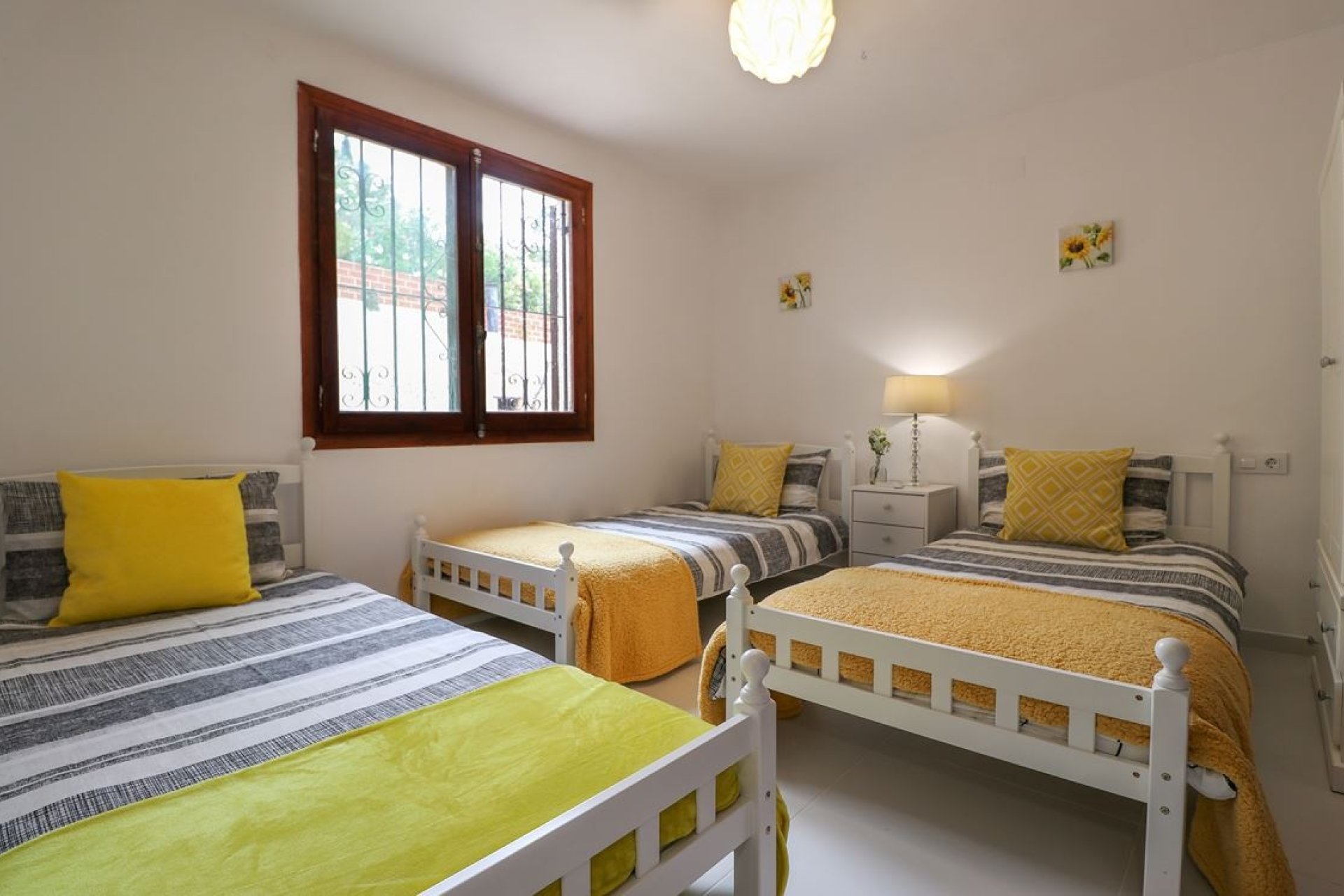 Ground floor bedroom, properties in San Jaime Moraira
