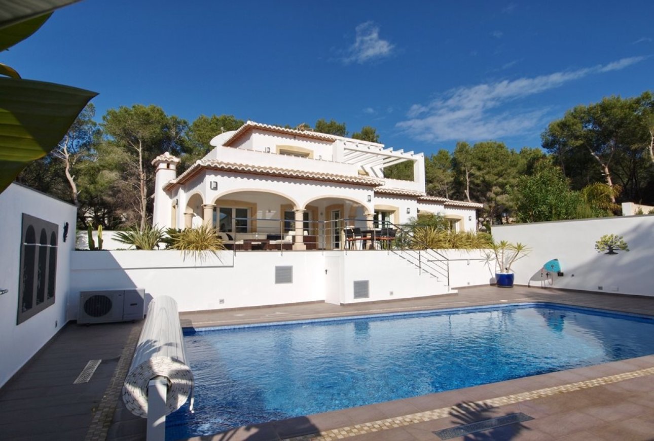 Huizen te koop in Cometa Moraira