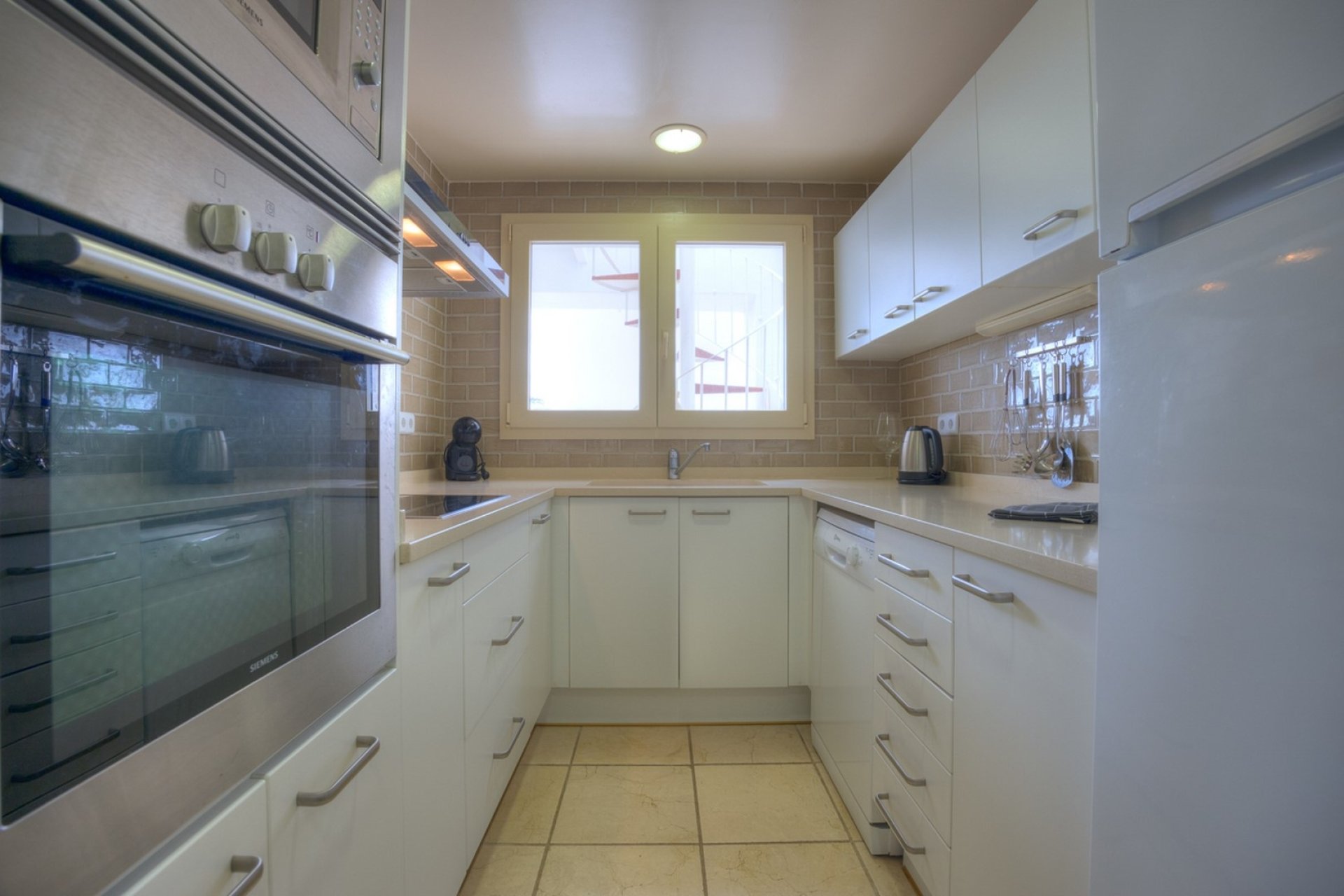 Kitchen - Apartment for sale in Club Moraira