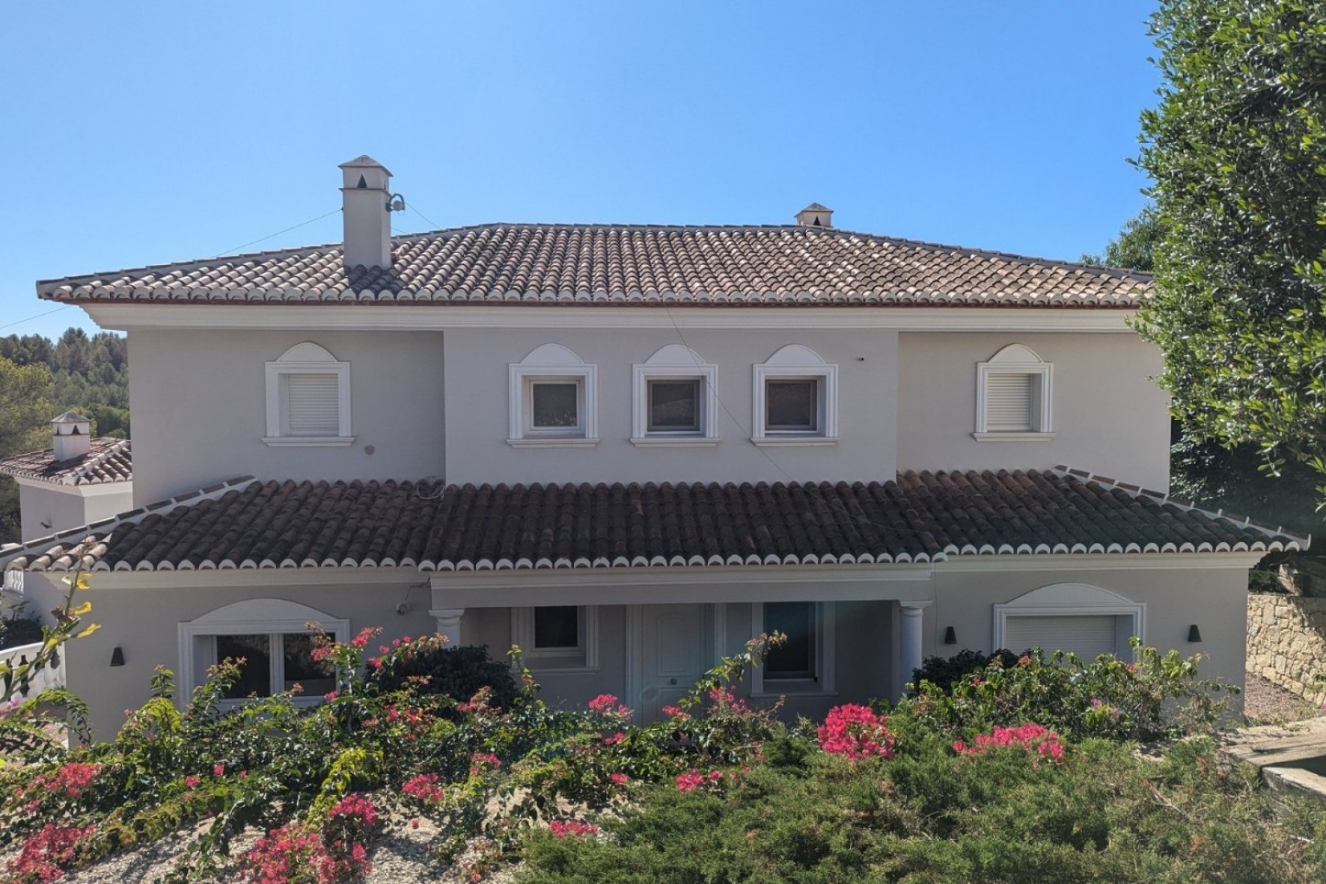 Luxuriöse Villa in der Nähe von El Portet Moraira - Rückfassade
