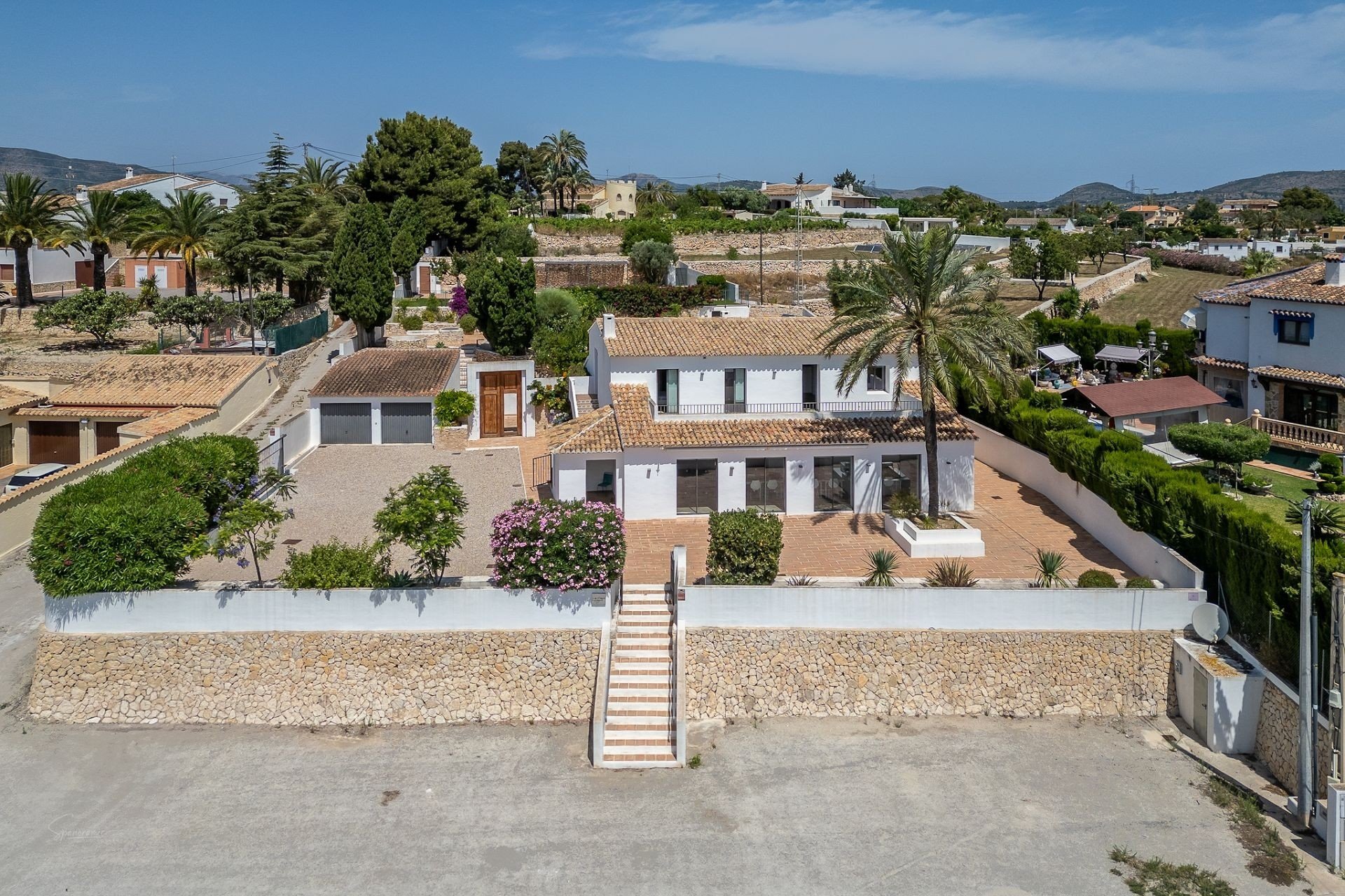 Luxury finca for sale in Benissa surrounded by Mediterranean gardens