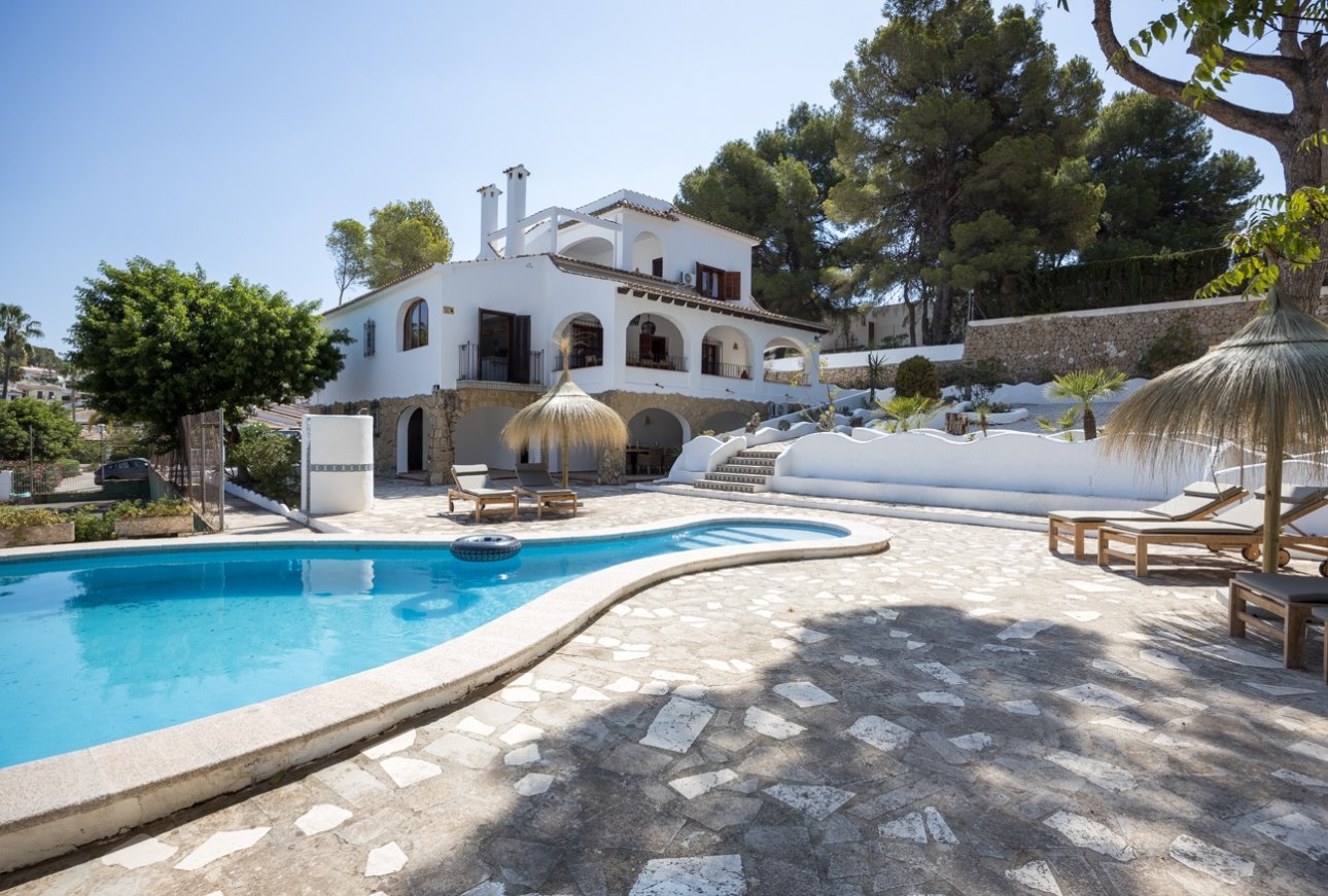 Luxury Villa for sale in Pla del Mar Moraira - Facade