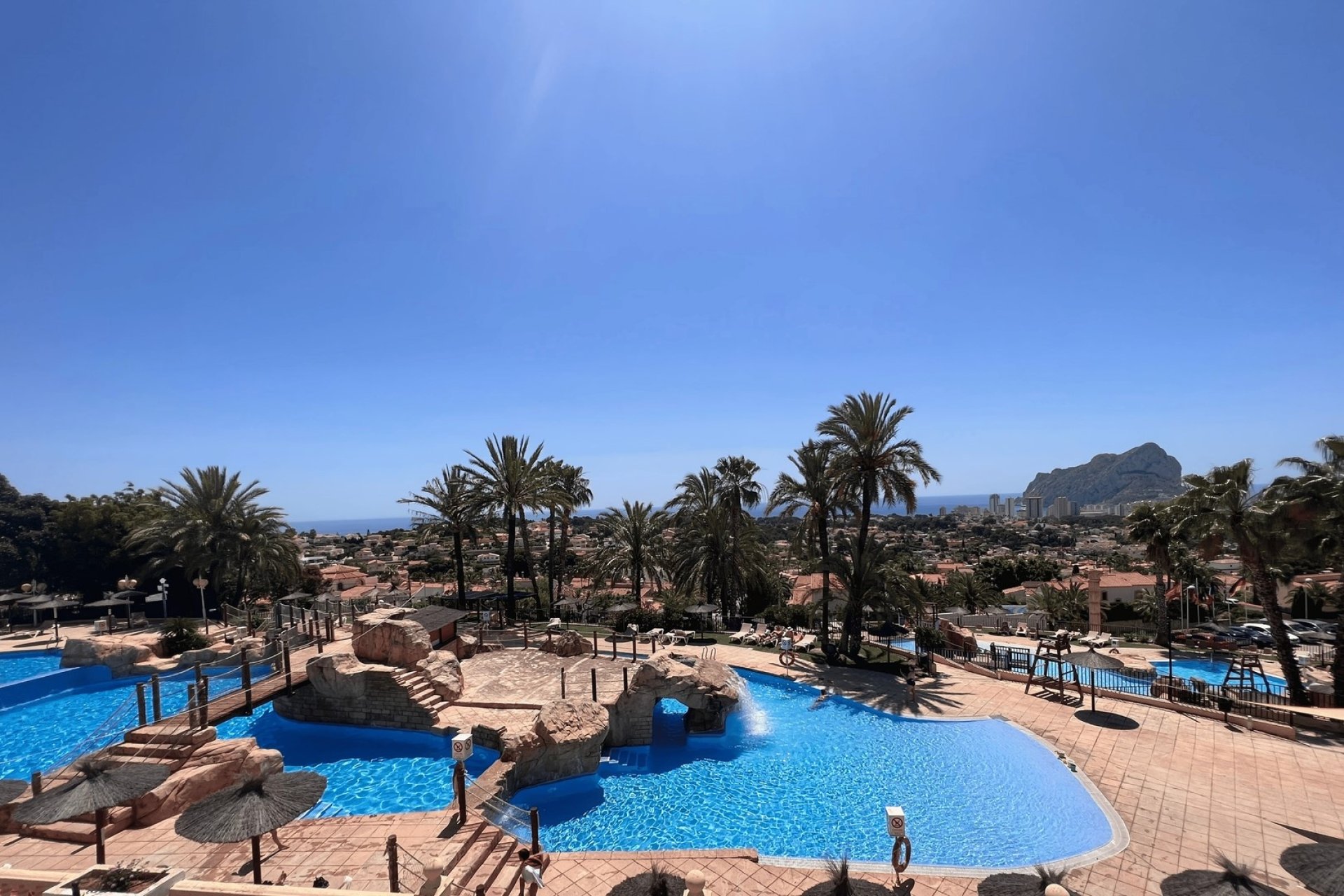 Main communal pool in Imperial Park Calpe