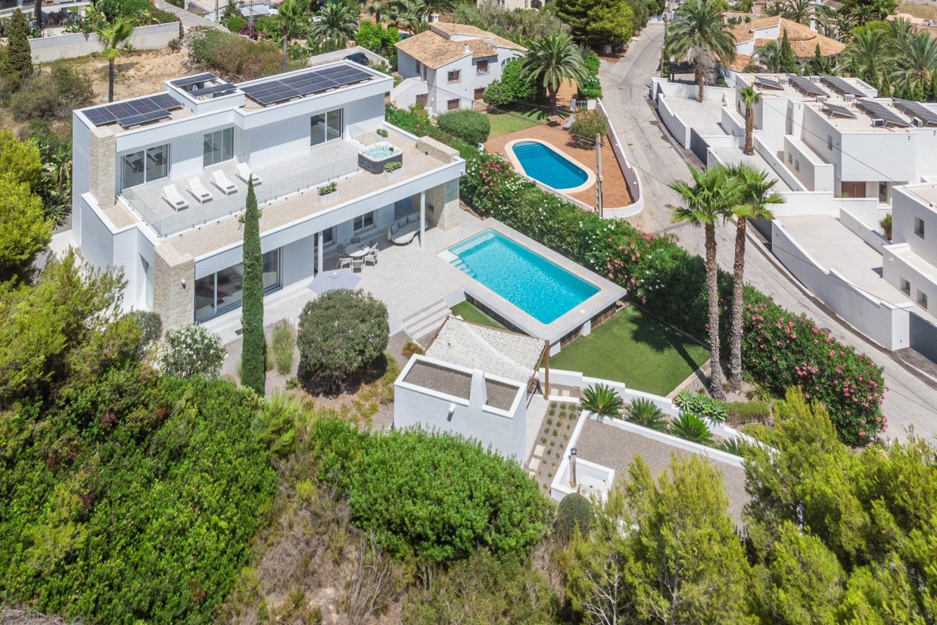 Moderne villa te koop in El Portet Moraira