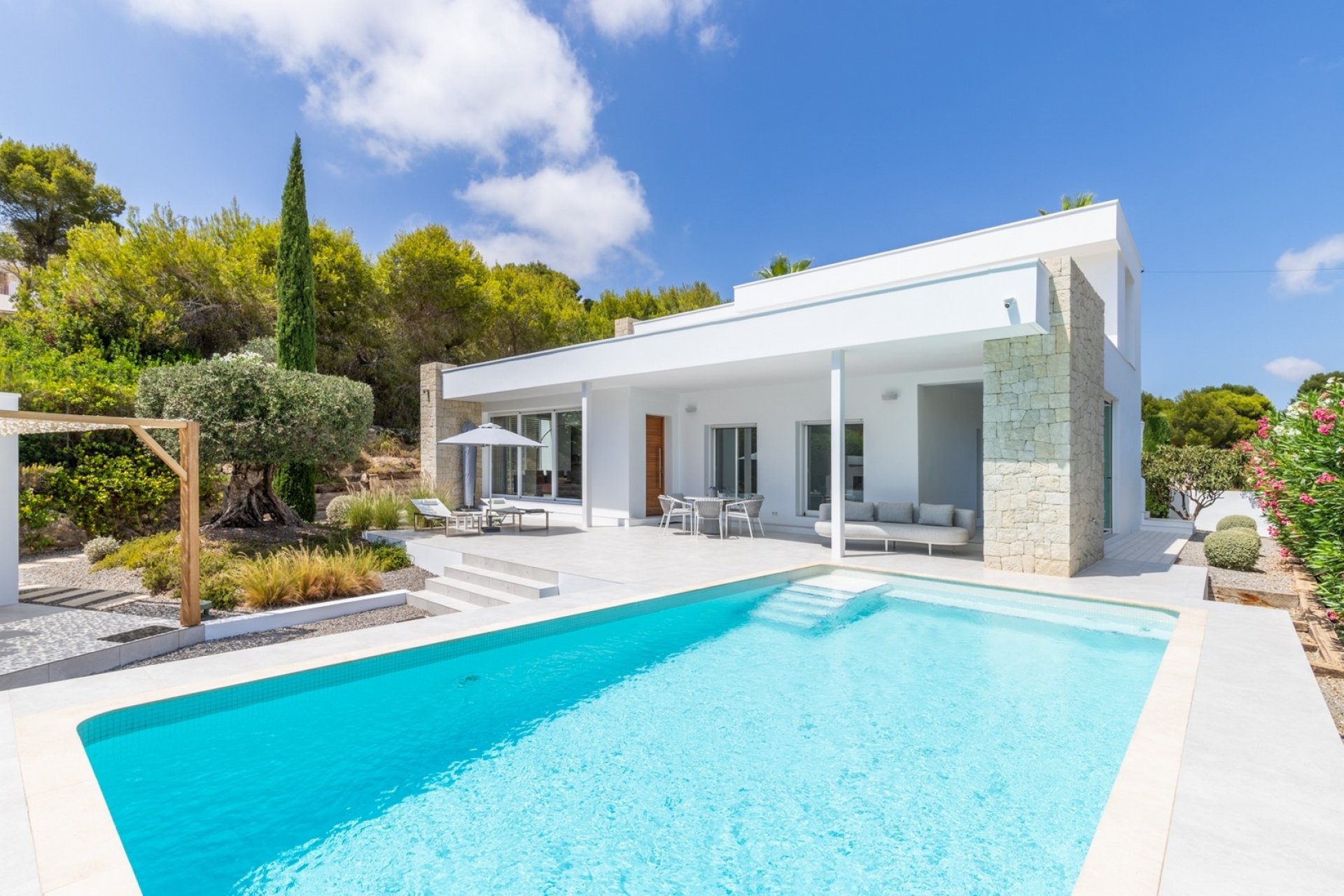 Moderne Villa zum Verkauf in El Portet Moraira