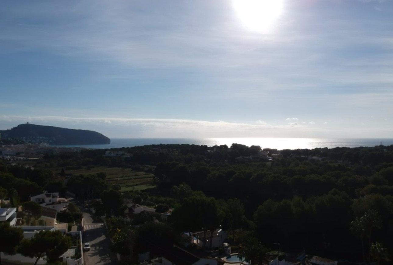 Moraira Neubau Villa zum Verkauf in der Nähe der Stadt