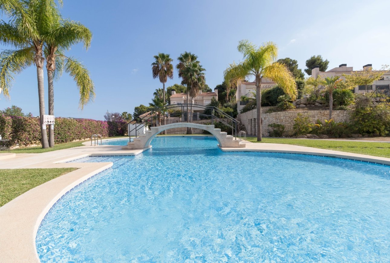 Moraira Sport - Groot gemeenschappelijk zwembad