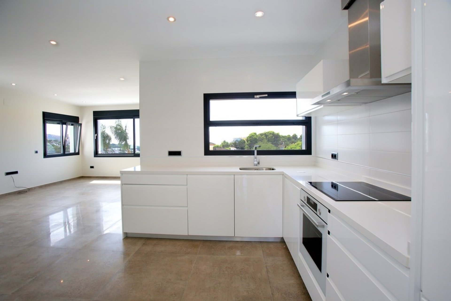 Neubau Villa zum Verkauf in der Nähe von Moraira Zentrum
