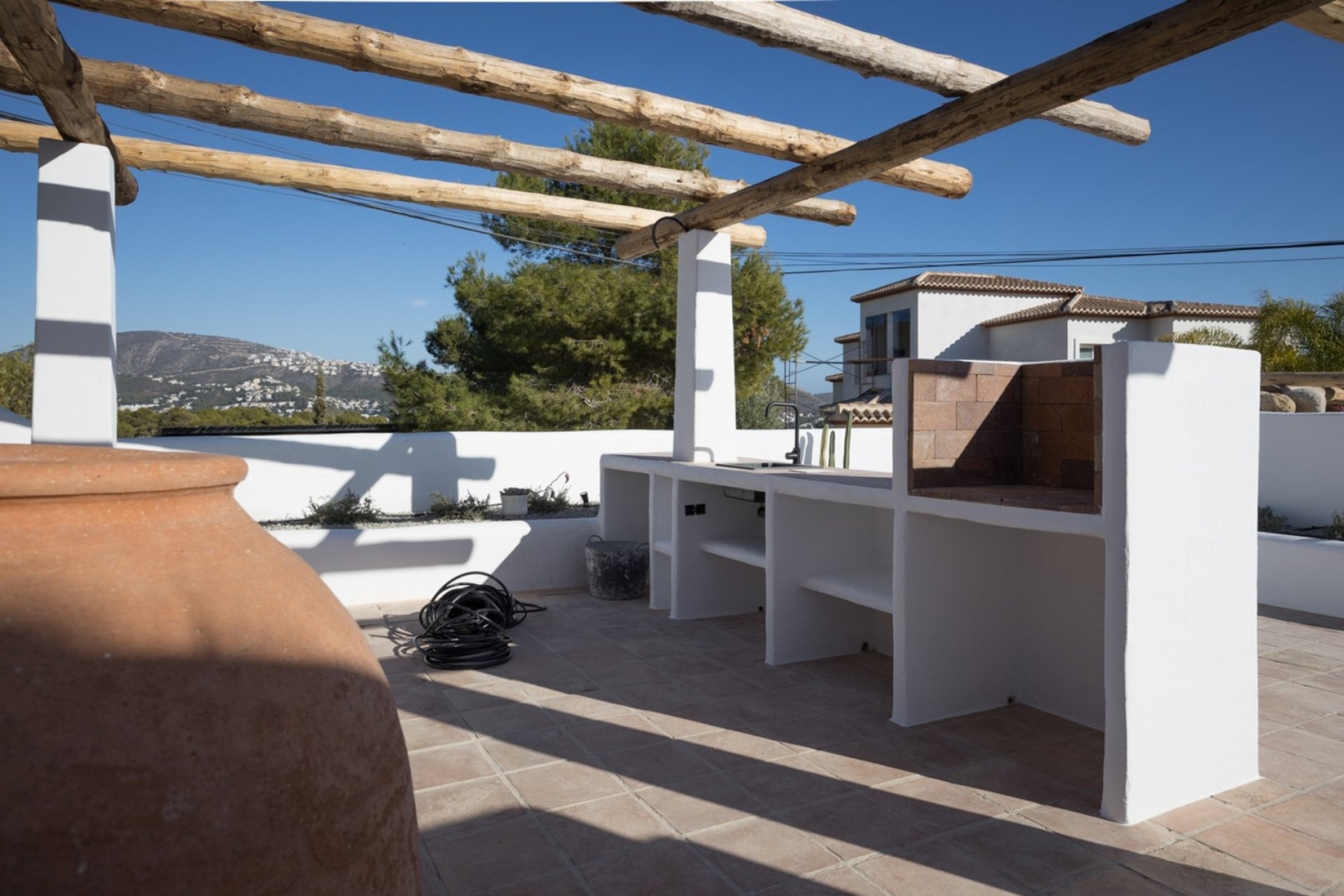 Neue Villa im Ibiza-Stil zu verkaufen in Benimeit Moraira