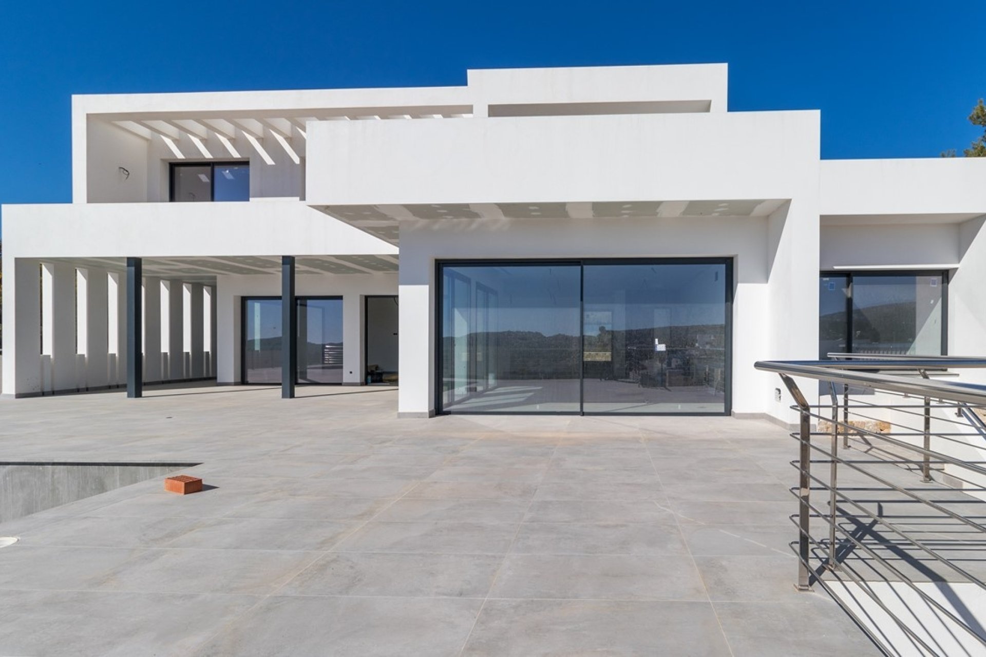 Nieuwbouw villa met zeezicht te koop dichtbij Moraira Costa Blanca