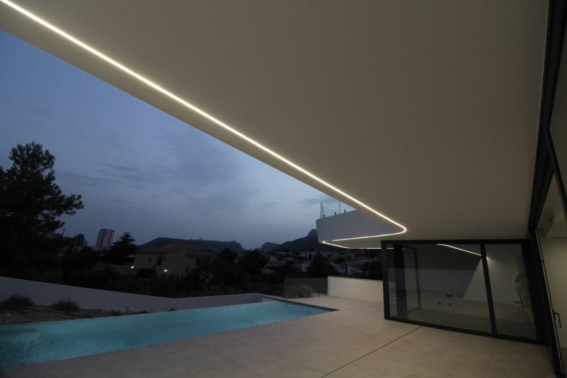 Obra nueva - Villa - Calpe