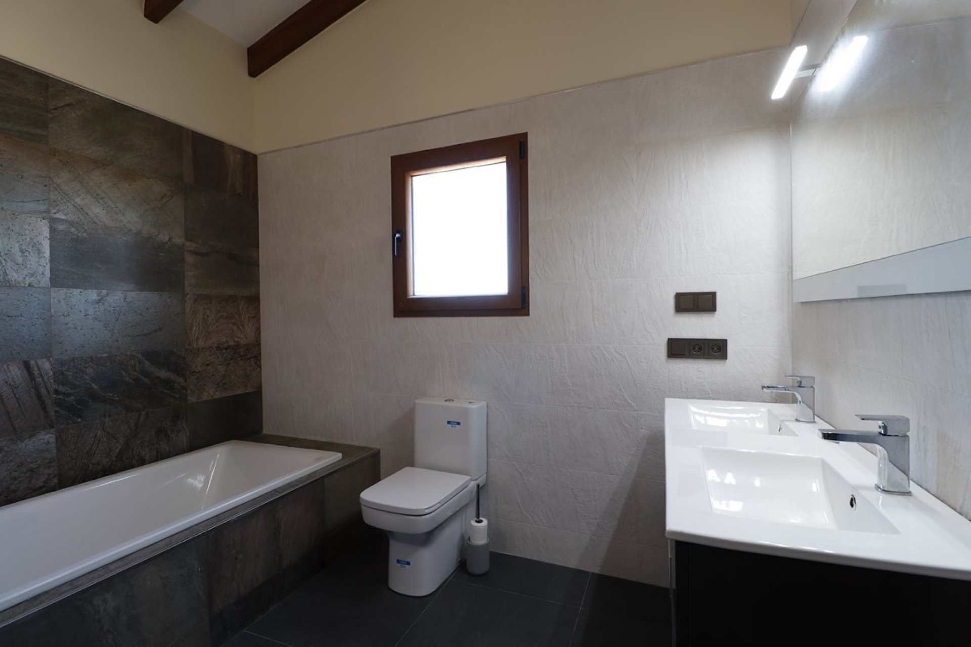 Obra nueva - Villa - Moraira