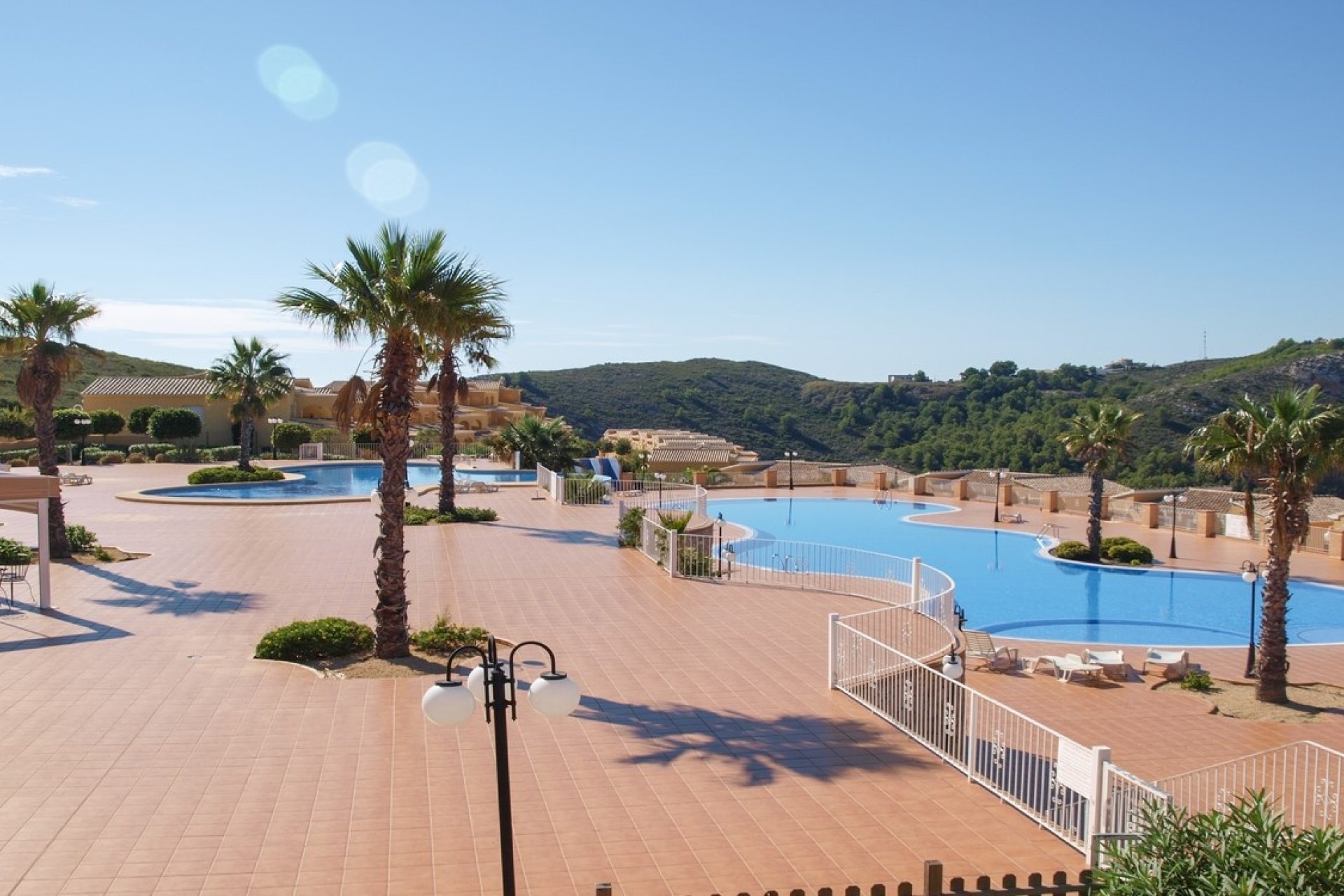 Piscine communale supérieure à Montecala Cumbre del Sol