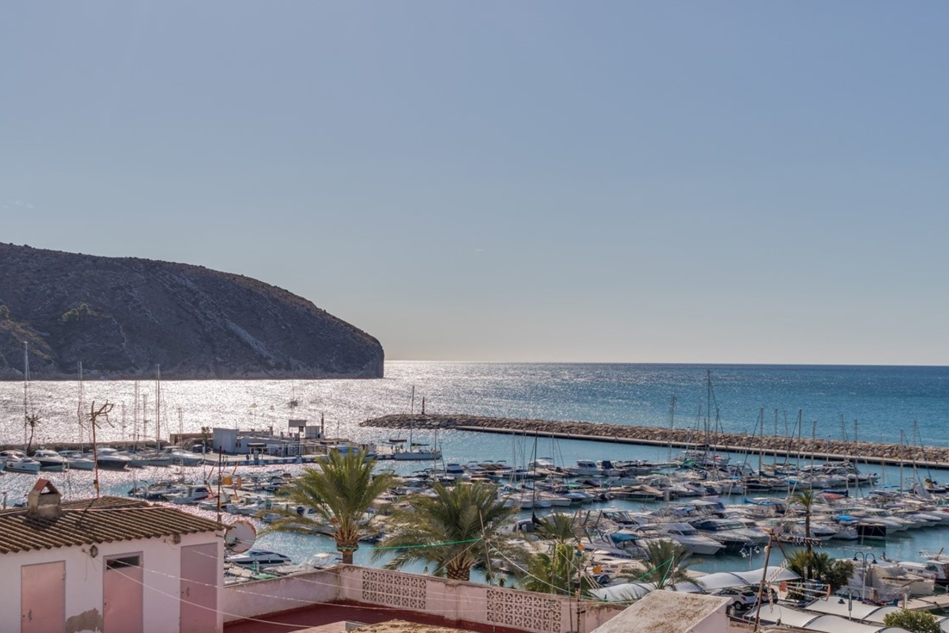 Piso con vistas al mar en venta en Moraira