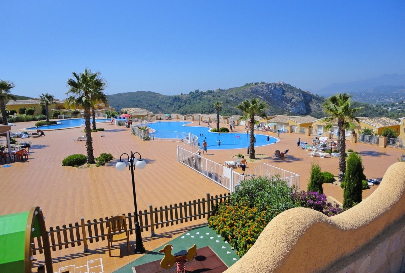Poolbereich in Jardines de Montecala, Cumbre del Sol