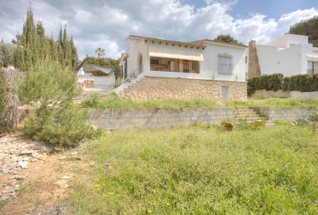 Propiedad para reformar en Pla del Mar, Moraira | Fachada frontal