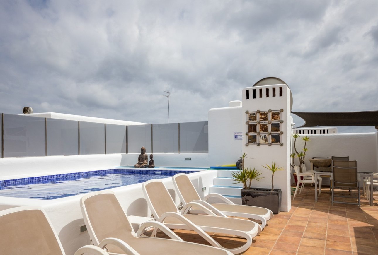 Roof Solarium - Penthouse with Sea Views & Private Pool in Moraira