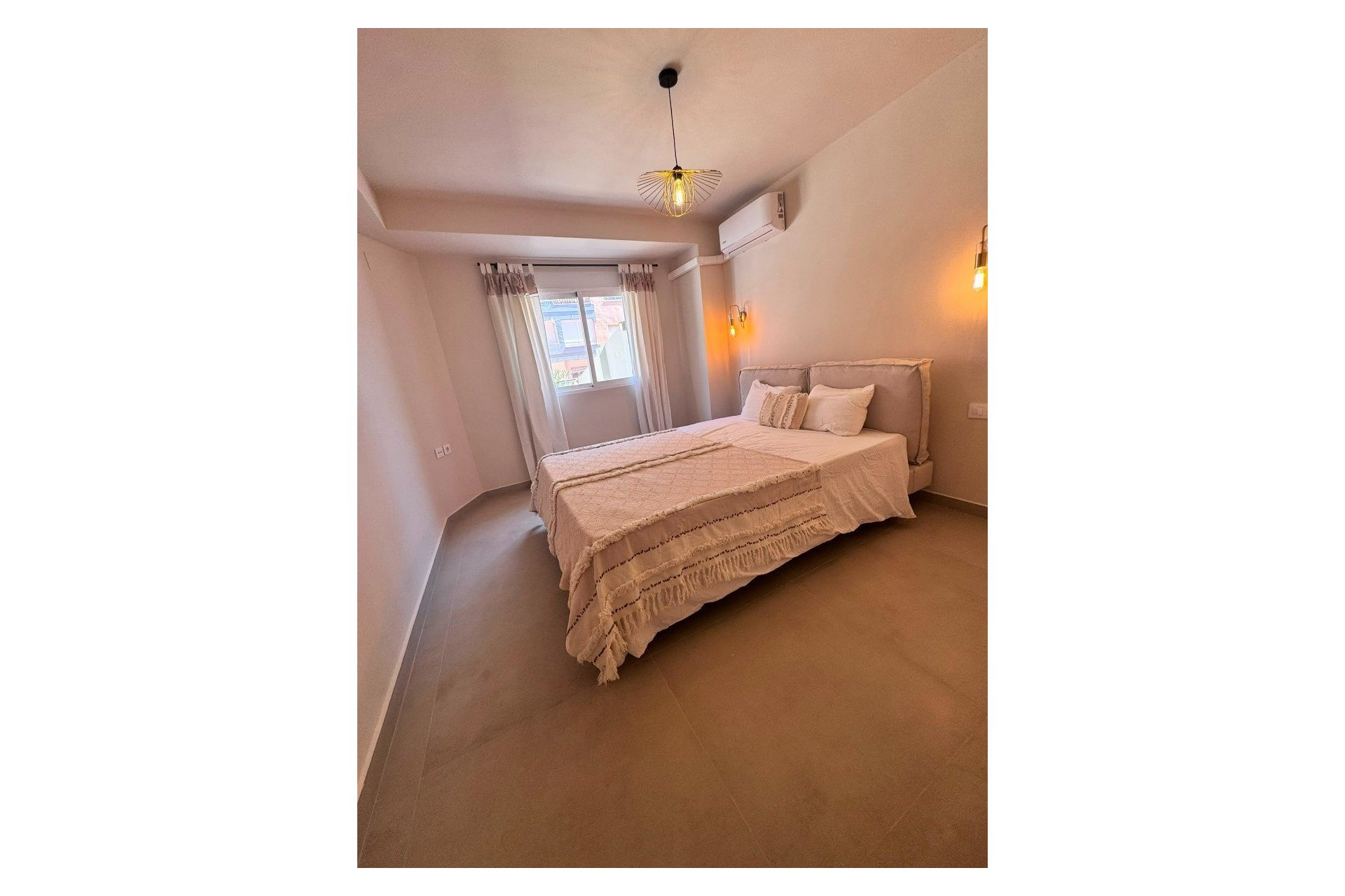 Sale - Apartment - Denia