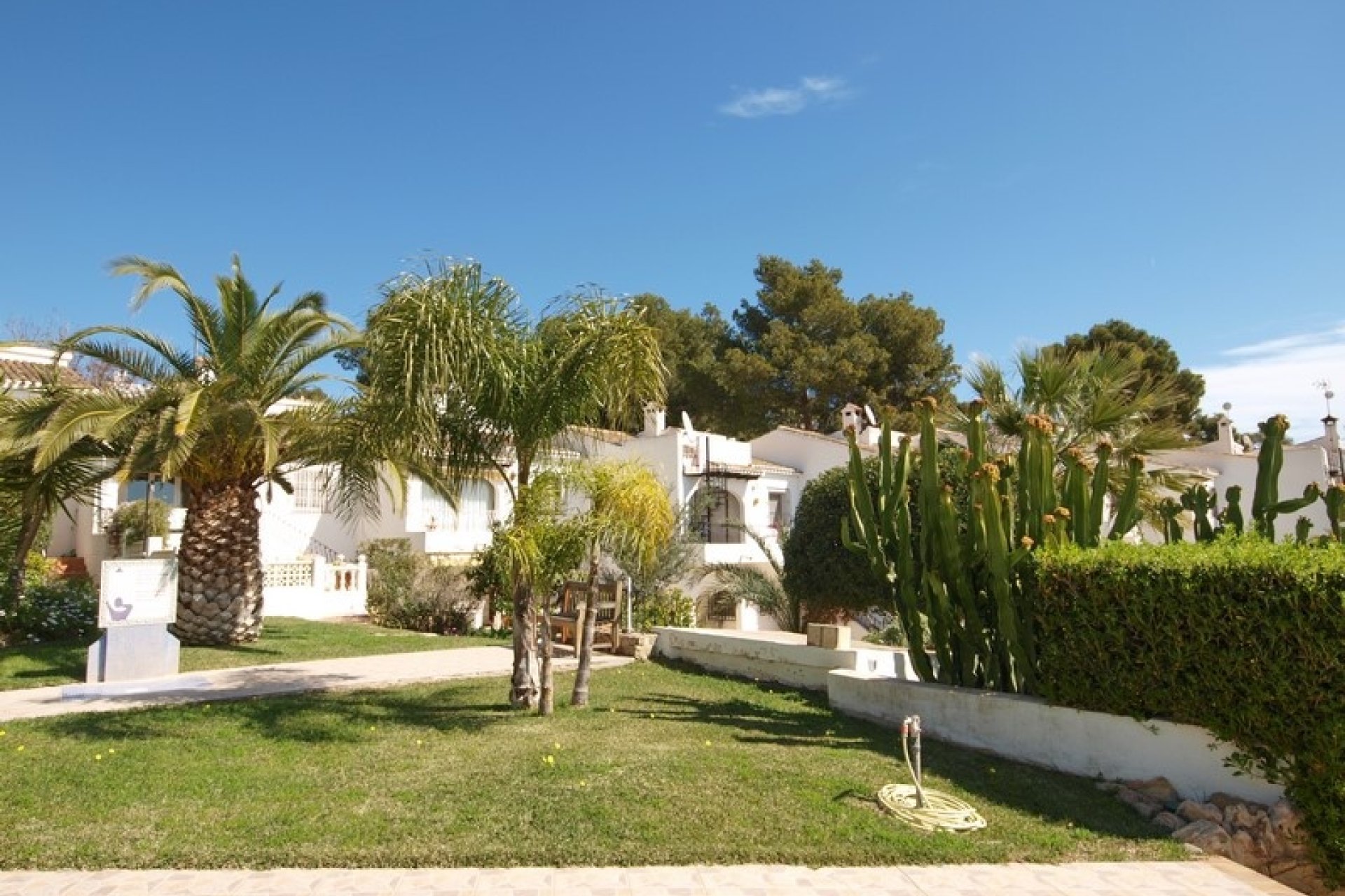 Sale - Bungalow - Moraira - Pinar de L'Adovcat