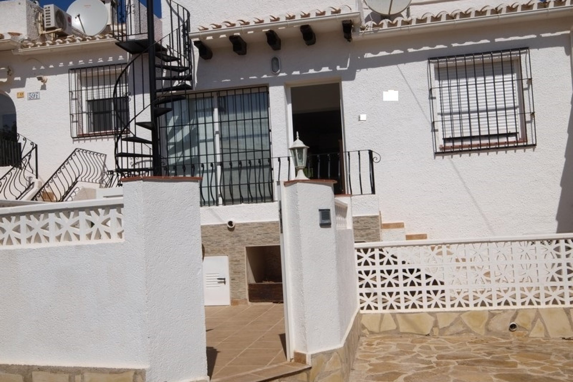Sale - Bungalow - Moraira - Pinar de L'Adovcat