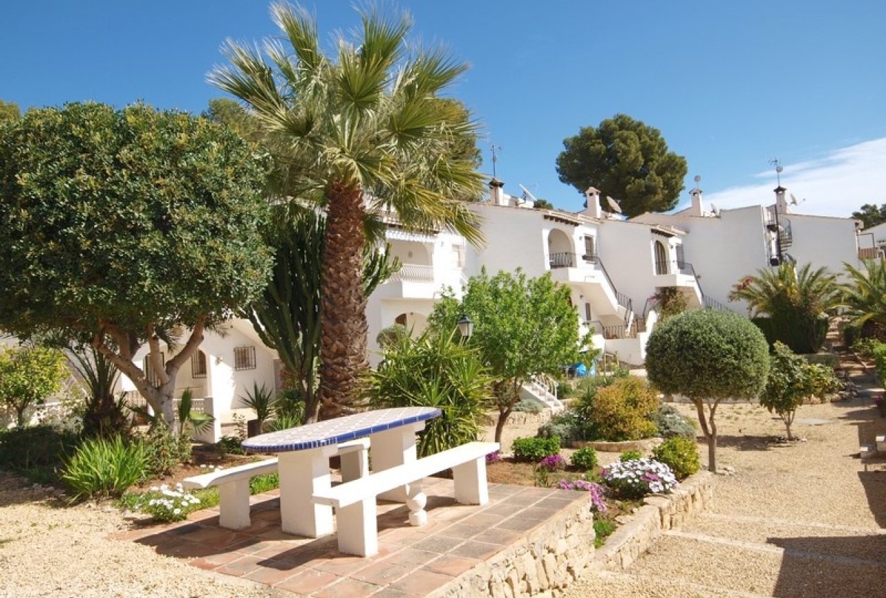 Sale - Bungalow - Moraira - Pinar de L'Adovcat