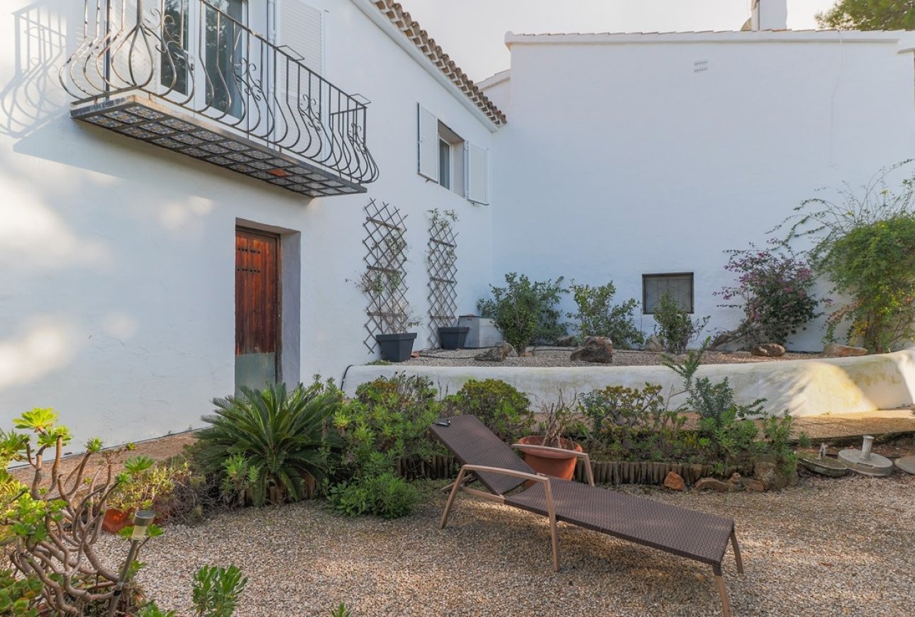 Sale - Bungalow - Moraira